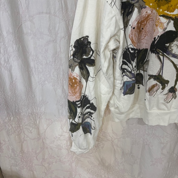 Pilcro The Niki Bubble Sweatshirt Leigh Viner Edition Floral Art Crewneck Size M - Picture 5 of 6